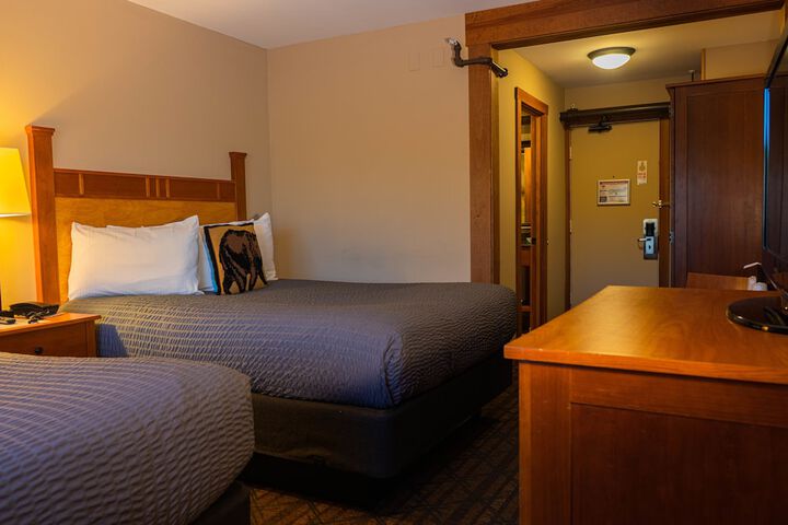 Room 16 of 36