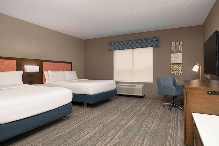 Room 28 of 37