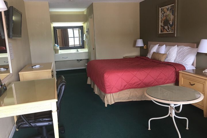 Room 39 of 46