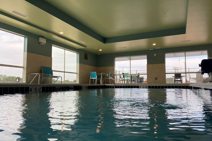 Holiday Inn Express & Suites Union City by IHG