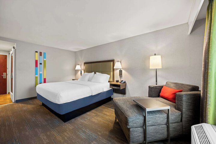 Hampton Inn & Suites Wilson I-95
