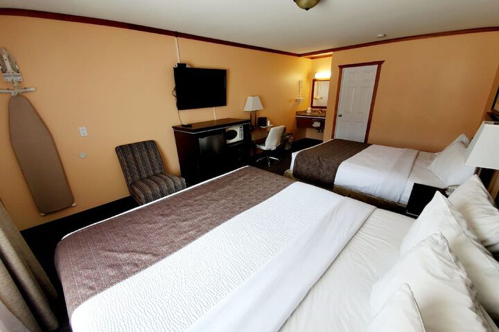 Room 49 of 61