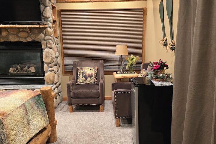 Buffalo Peaks B & B