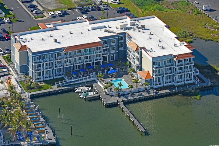 Fairfield Inn & Suites by Marriott Chincoteague Island Waterfront