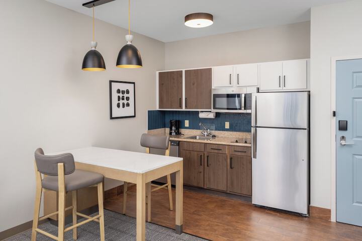 Staybridge Suites Bentonville-Rogers by IHG