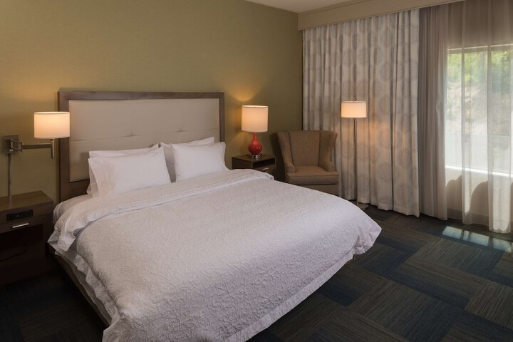 Room 20 of 46