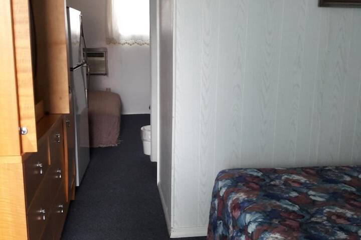 Room 37 of 44
