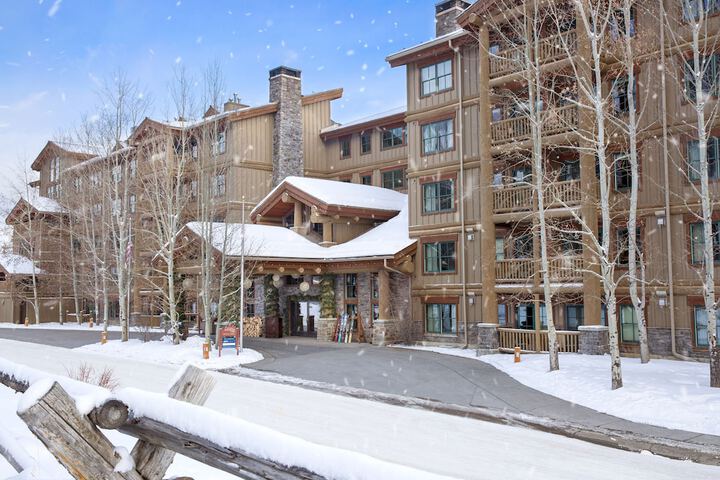 Teton Mountain Lodge and Spa