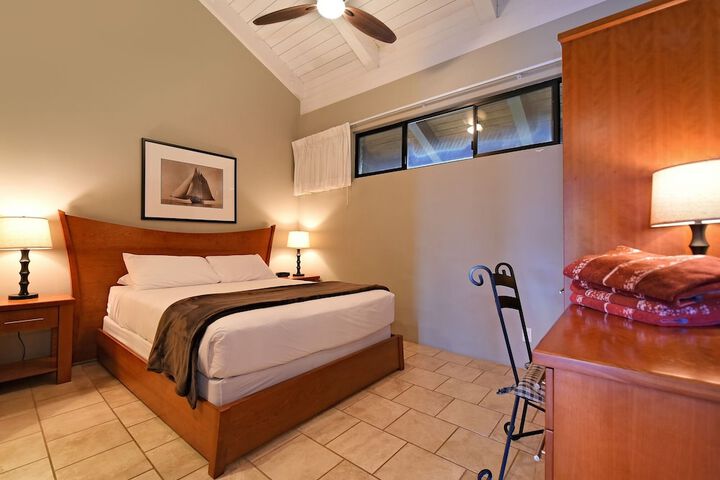 Room 27 of 41