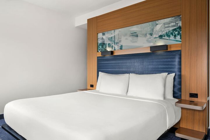 Aloft by Marriott Chicago OHare