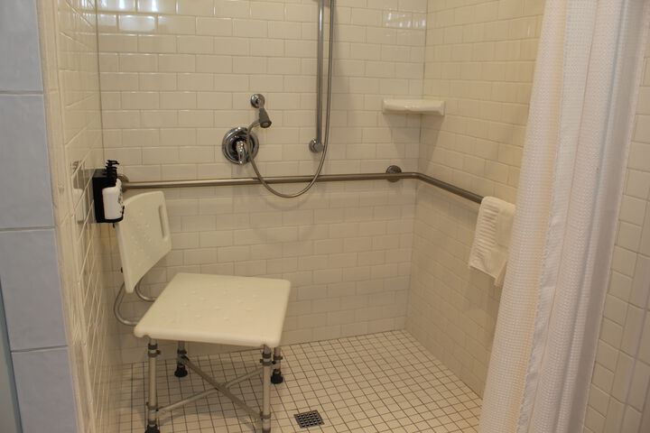 Room 15 of 92