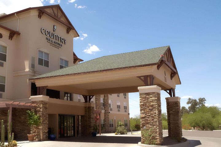 Hotel 2 of 52