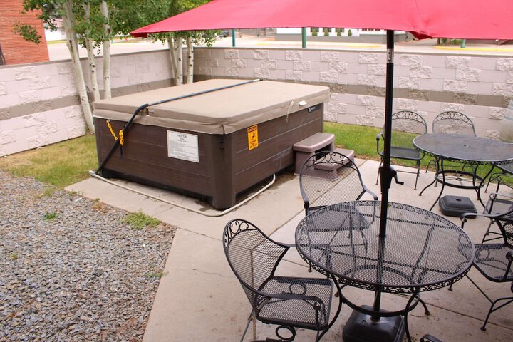 Pool 3 of 40