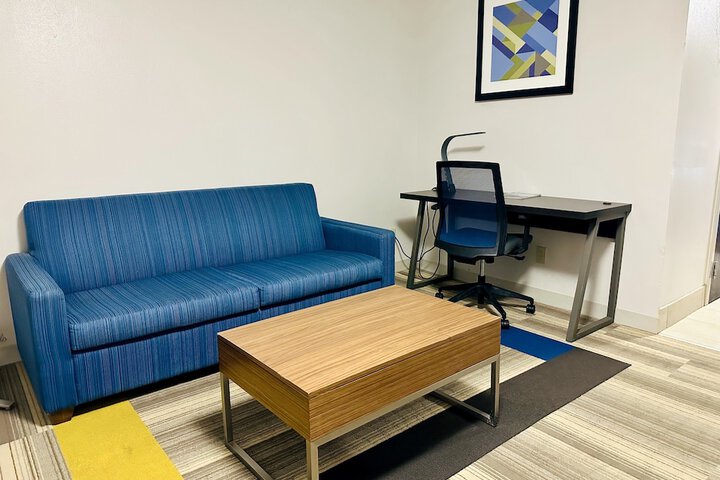 Room 54 of 90