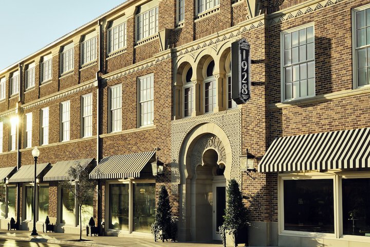 Hotel 1928