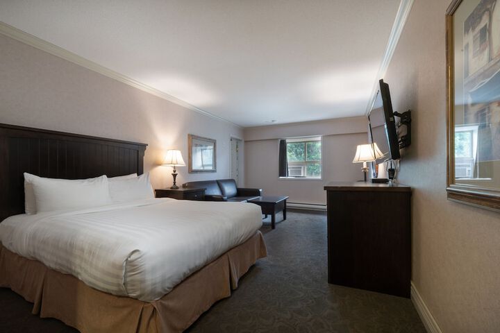 Room 15 of 22