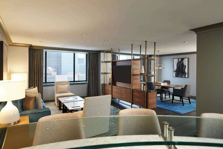 The Lofton Hotel Tapestry Collection by Hilton