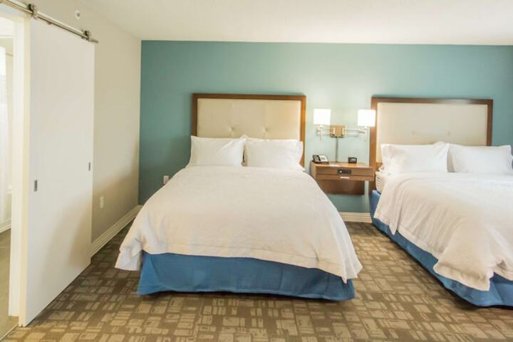 Room 22 of 40