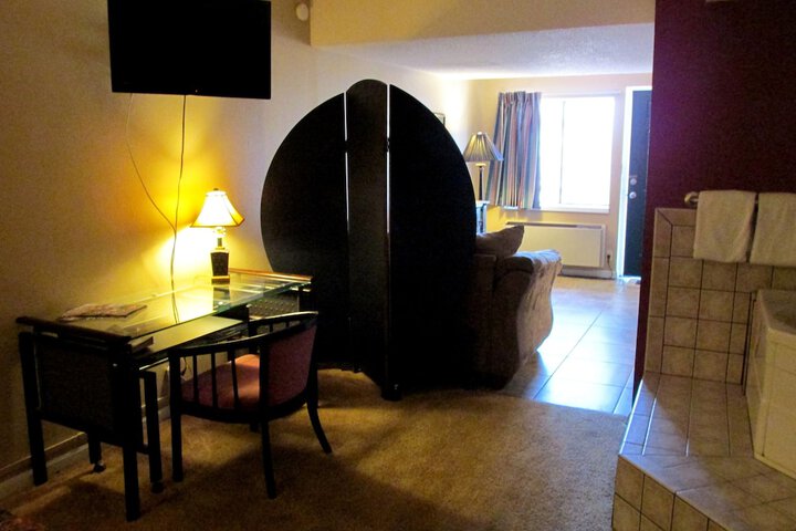 Room 132 of 219