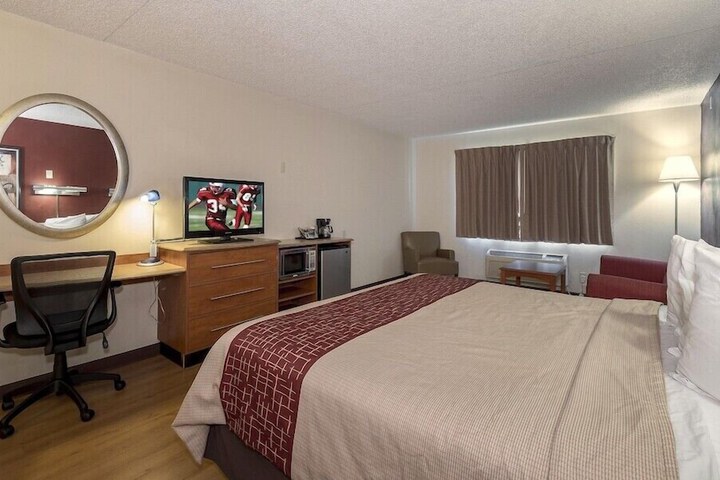 Room 32 of 64