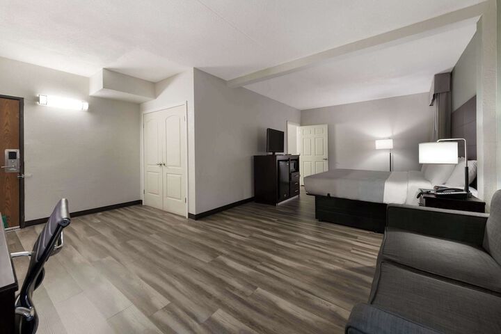 Room 26 of 52