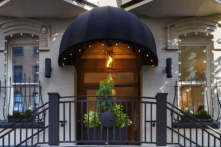 Hotel 6 of 119