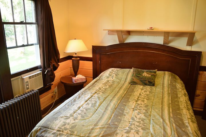 Room 84 of 156