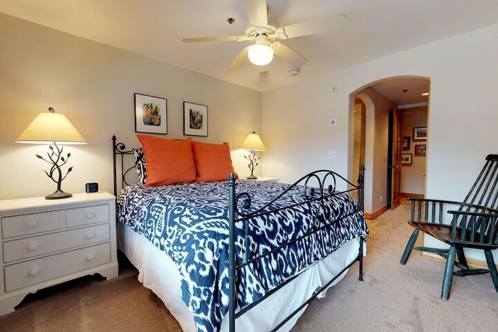 Room 60 of 217