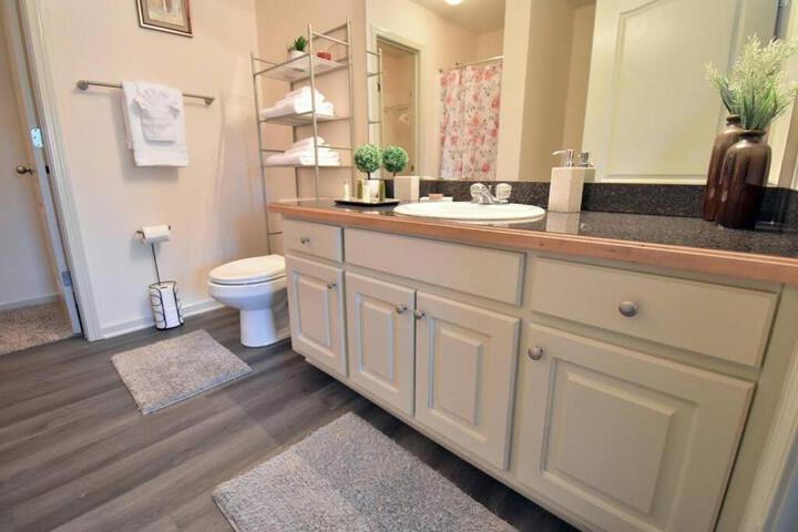 Cozy Renovated Winder Townhouse Traveller Awards 2025 Winner