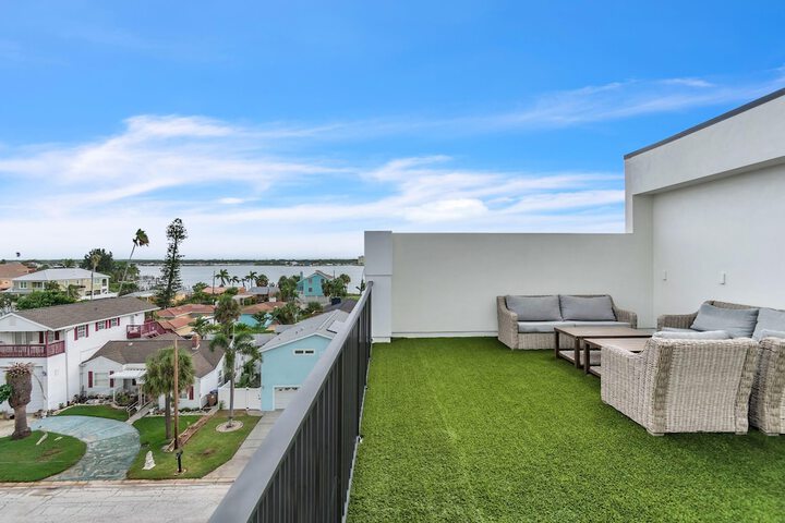 Azul Townhomes A1