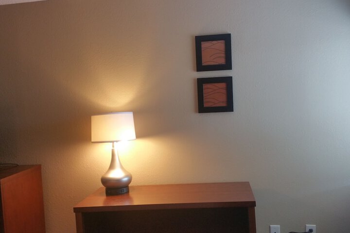 Room 46 of 99