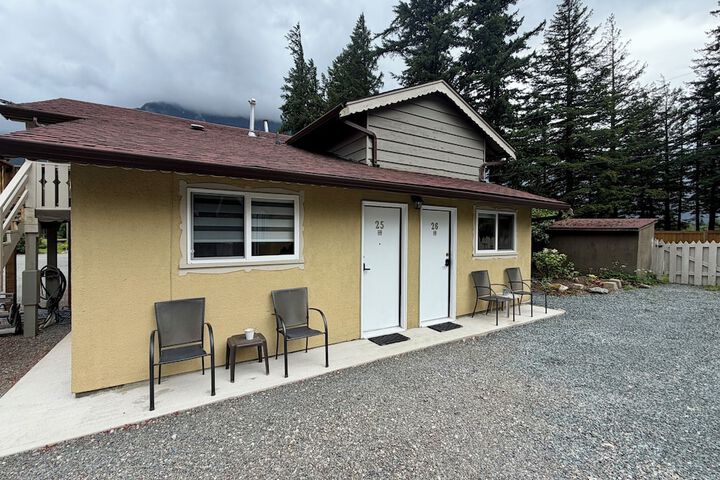 Richca Chalets Resort
