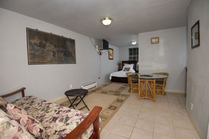 Room 18 of 60
