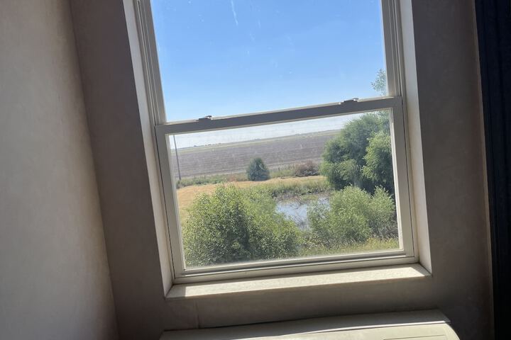 Ballroom/Hall 109 of 110