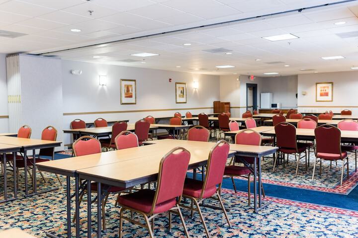 Country Inn & Suites by Radisson Helen, GA