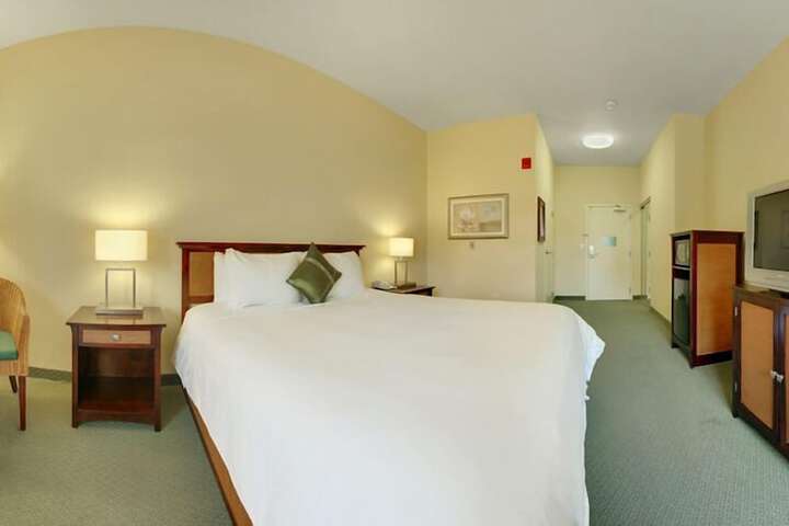 DoubleTree by Hilton Napa Valley - American Canyon