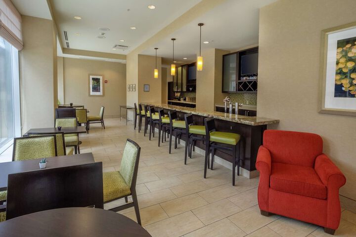 Hilton Garden Inn Buffalo Downtown