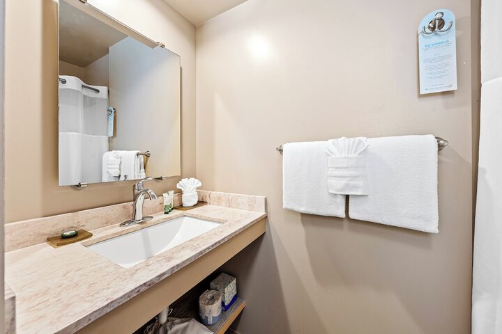 THE ISO HOTEL Trademark Collection by Wyndham