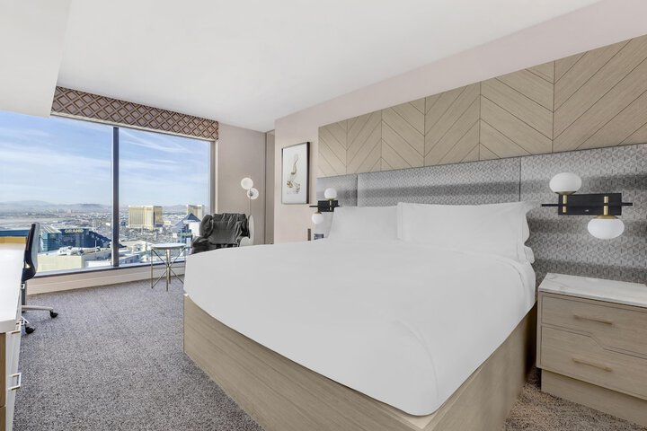 Hilton Grand Vacations Club Elara Center Strip Las Vegas