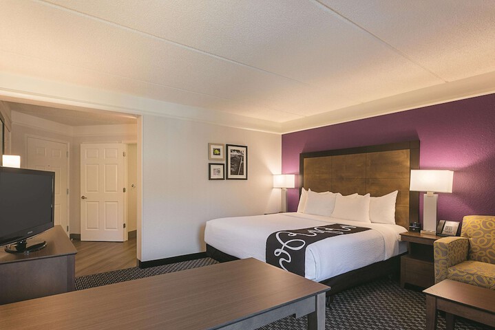 Room 14 of 51