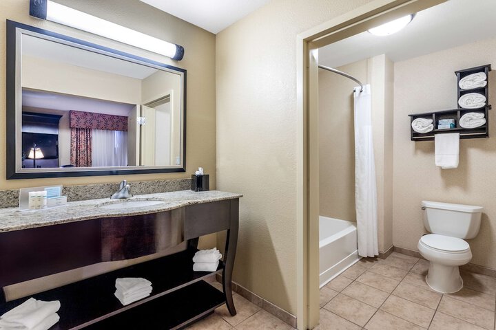 Hampton Inn & Suites Sacramento-Elk Grove Laguna I-5