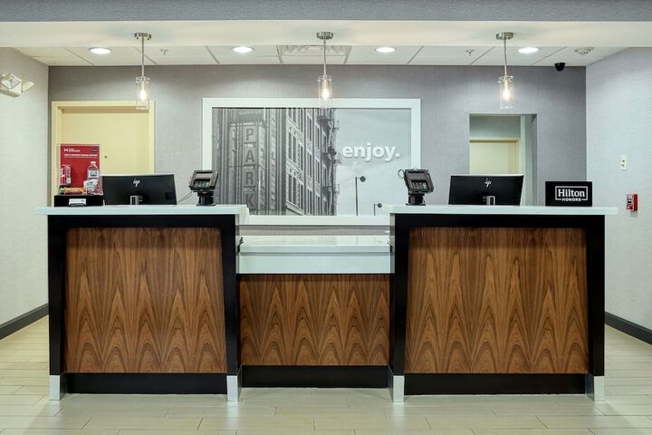 Hampton Inn & Suites Parsippany / North