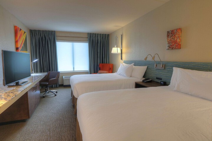 Room 52 of 85