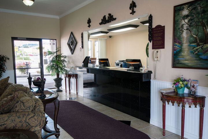 Hotel Interior 11 of 44