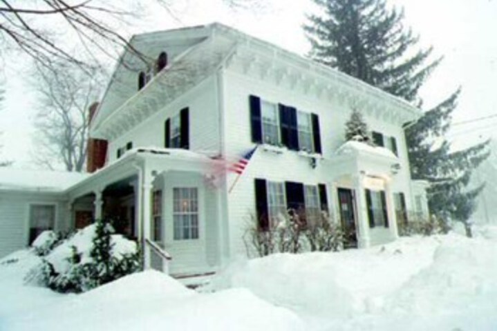 The Tolland Inn
