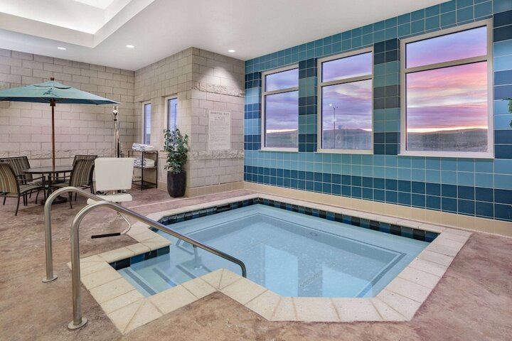 Pool 4 of 58