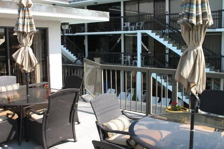 Hotel 2 of 35