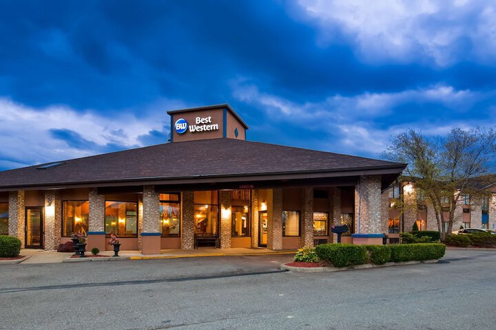 Best Western Mansfield / Bellville