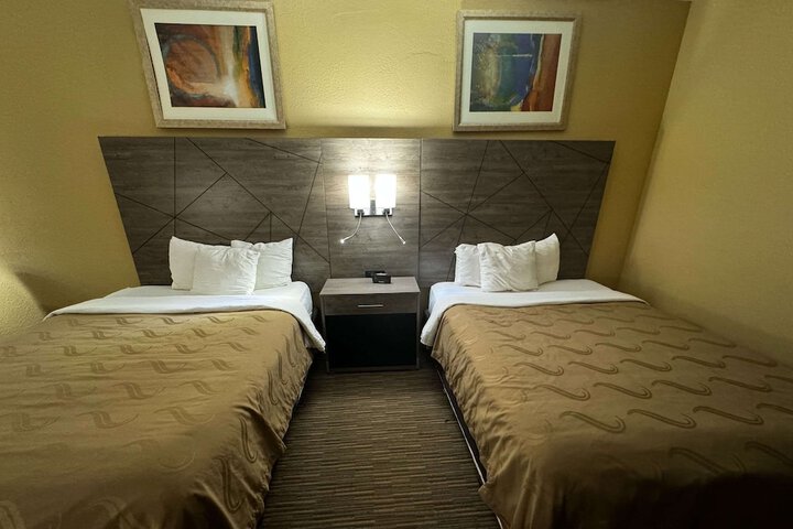 Room 29 of 44