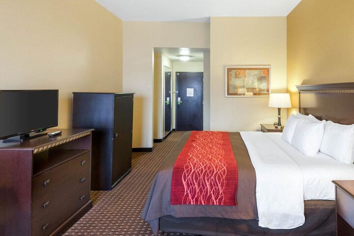 Comfort Inn & Suites Regional Medical Center
